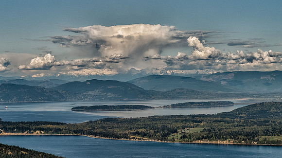 ThundercellOverMountBaker08Apr15