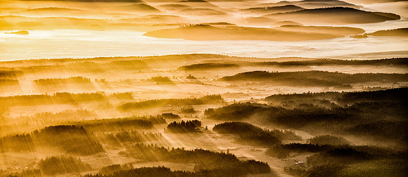 Shadow Islands