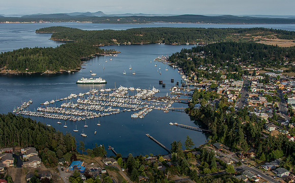 Entering Friday Harbor on a Lovely Afternoon!