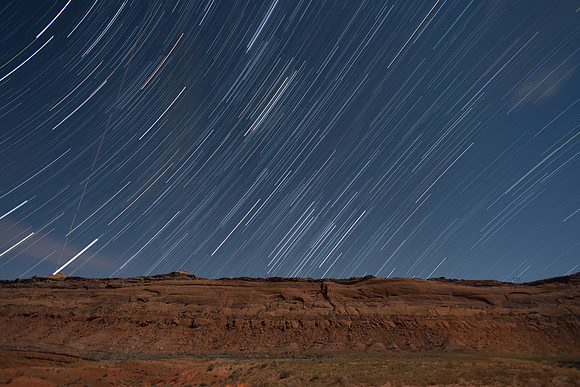 StarTrailsOverCombRidge