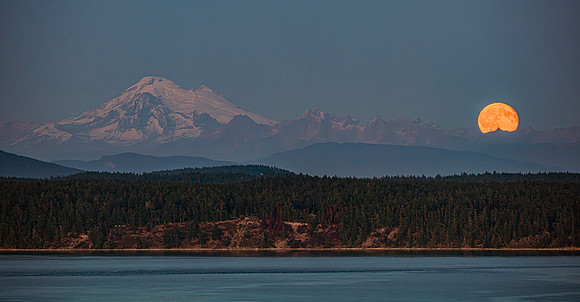 Harvest Moon with Mt. Baker and the Twin Sisters