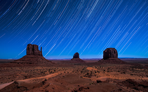 StarTrailsOverMittens