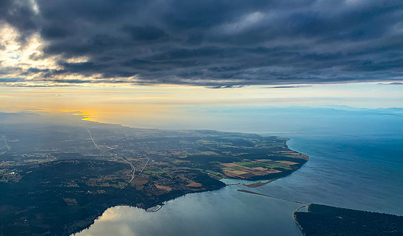 Flying Home Between The Layers