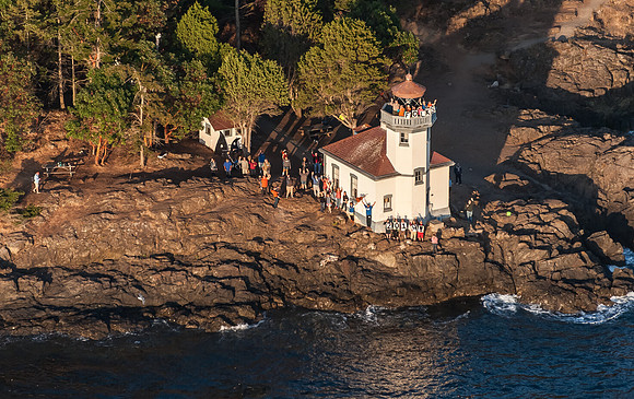 Lime Kiln Lighthouse with F.O.L.K.S. (Friends of Lime Kiln)