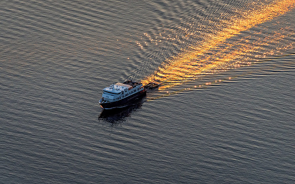 UnCruise Trailing Gold in San Juan Channel